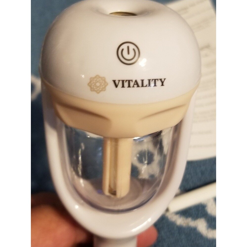 Vitality car humidifier kit new in open box